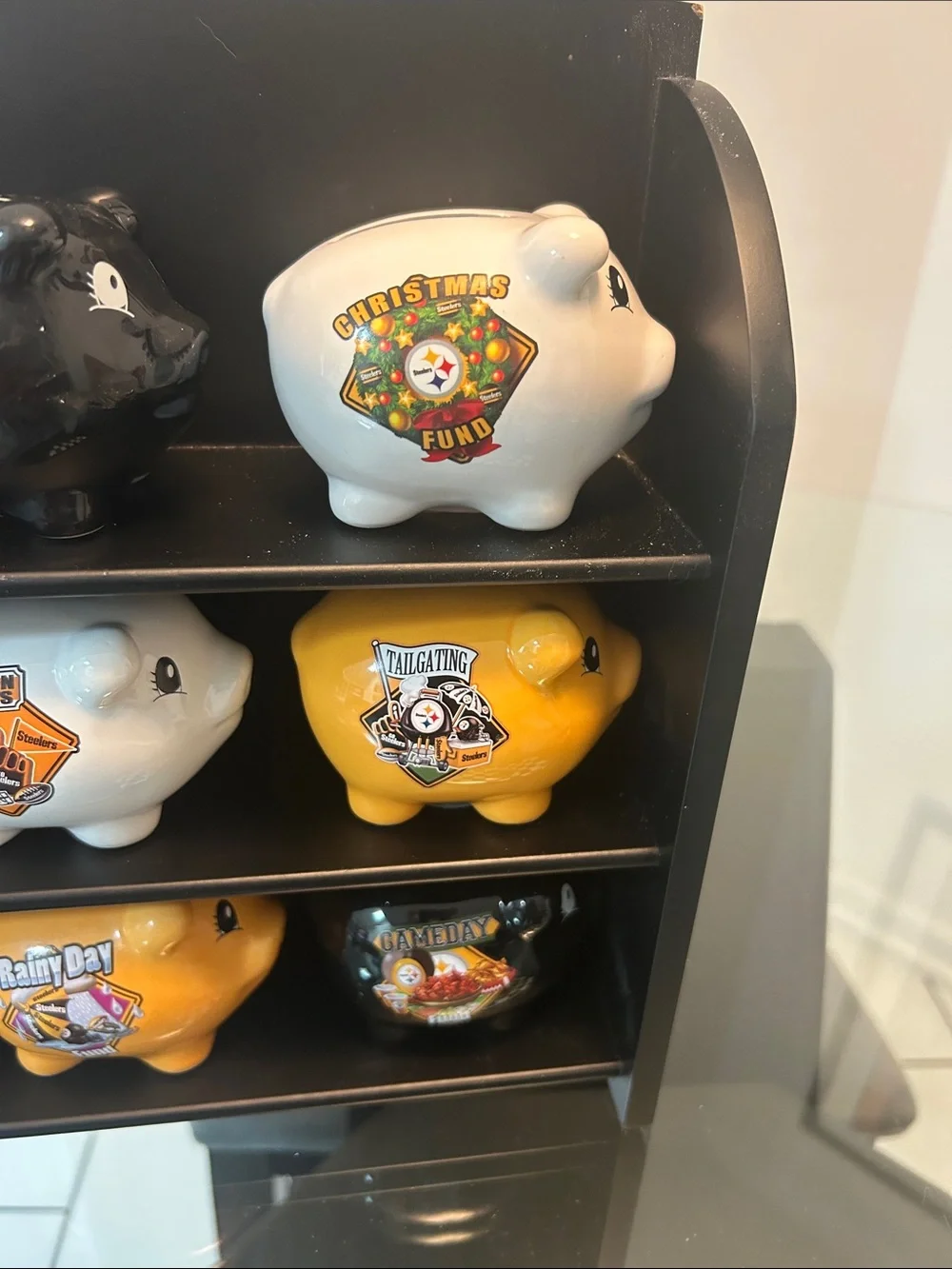 RARE Willabee & Ward 15 Steelers Piggy Bank Collection Wall Display
